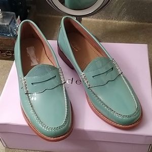 weejuns Patten leather shoes